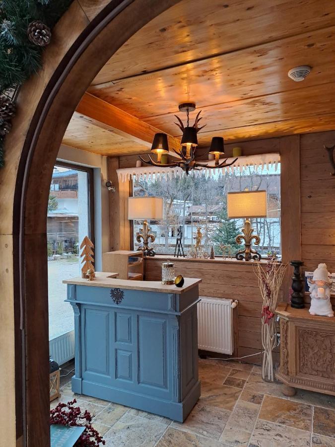 Zwei Hirsche Villa Зеефелд в Тирол Екстериор снимка