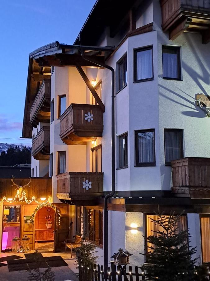 Zwei Hirsche Villa Зеефелд в Тирол Екстериор снимка